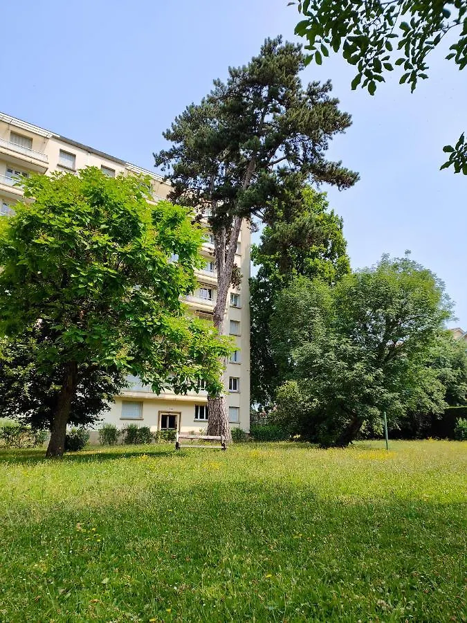 Appartement L'Edelweiss Campus & Parking Prive Securise à Gières France